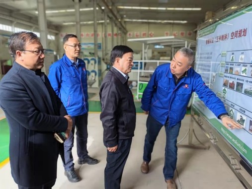 敦煌種業(yè)黨委書記、董事長劉興斌等到奧凱種機(jī)、慶和農(nóng)業(yè)公司洽談交流